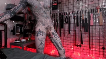 Tattedtrevorsmith  16-10-2021 video leggings